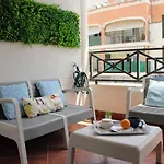 Rock Bay 22 * Calpe