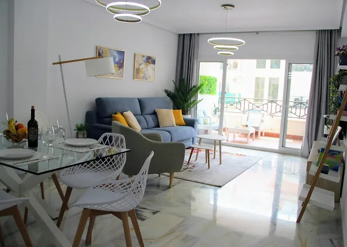 Rock Bay 22 Calpe